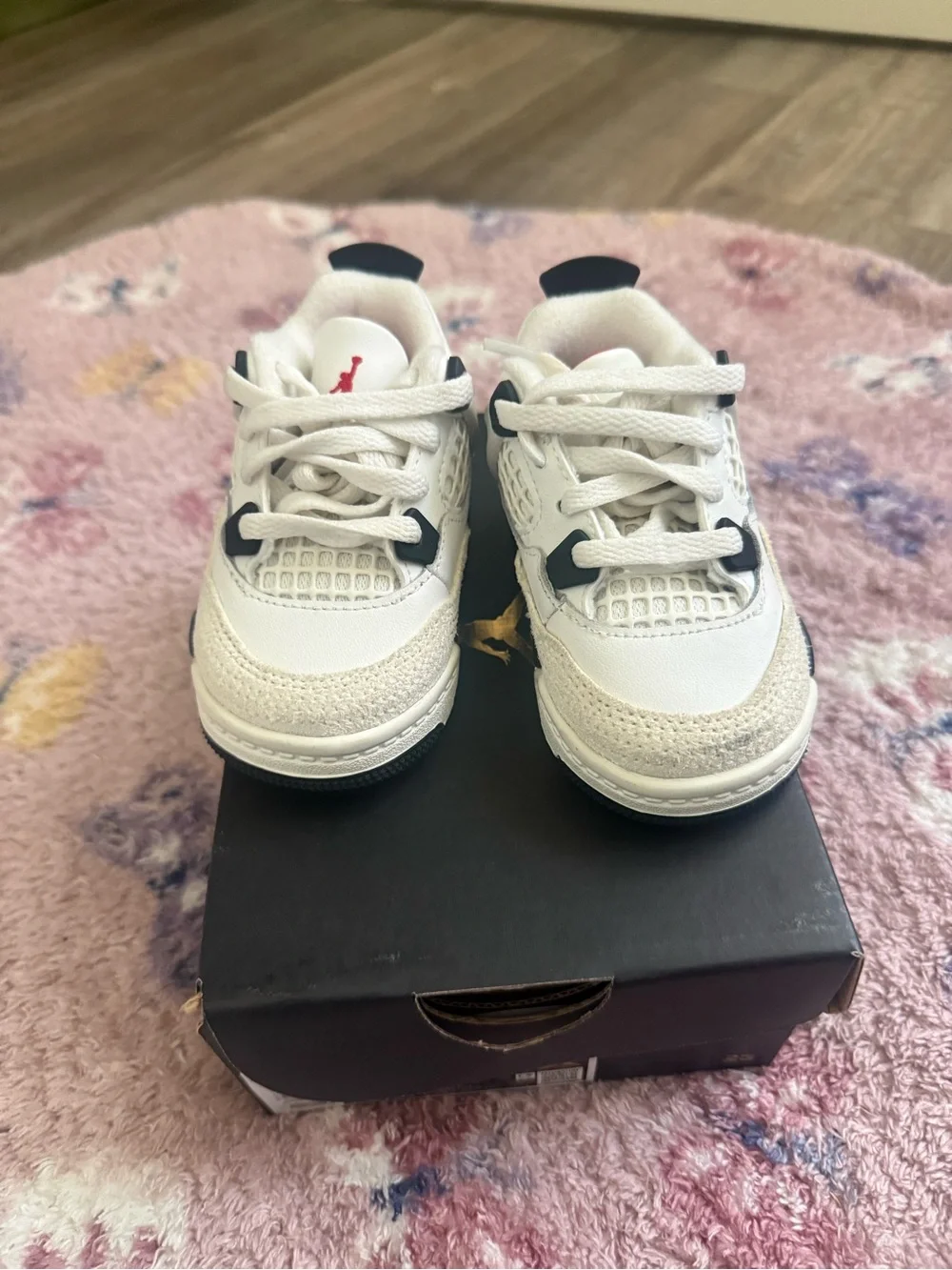 Jordan size 4